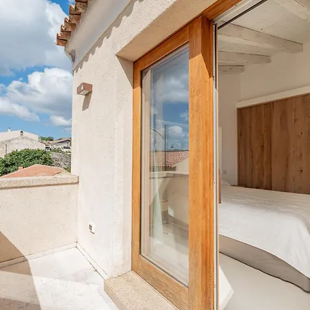 Villa Dell'800 Con Jacuzzi Privata - *