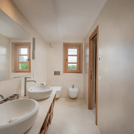 Dell'800 Con Jacuzzi Privata - *